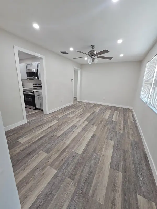 903 NW 33RD AVE, Gainesville, FL 32609
