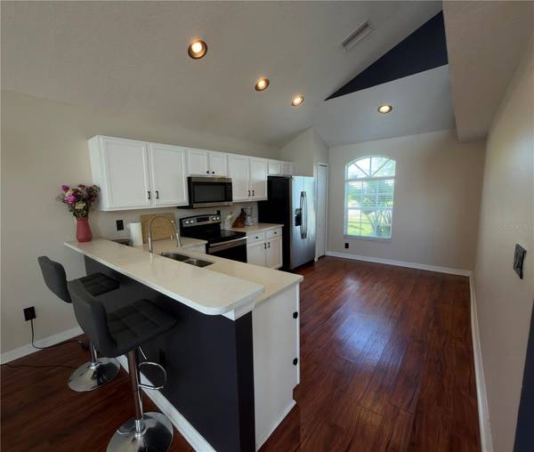 8103 TAR HOLLOW DR, Gibsonton, FL 33534