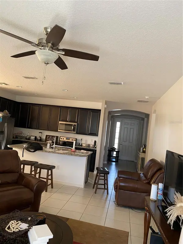 3016 MADELIA LN, Kissimmee, FL 34744
