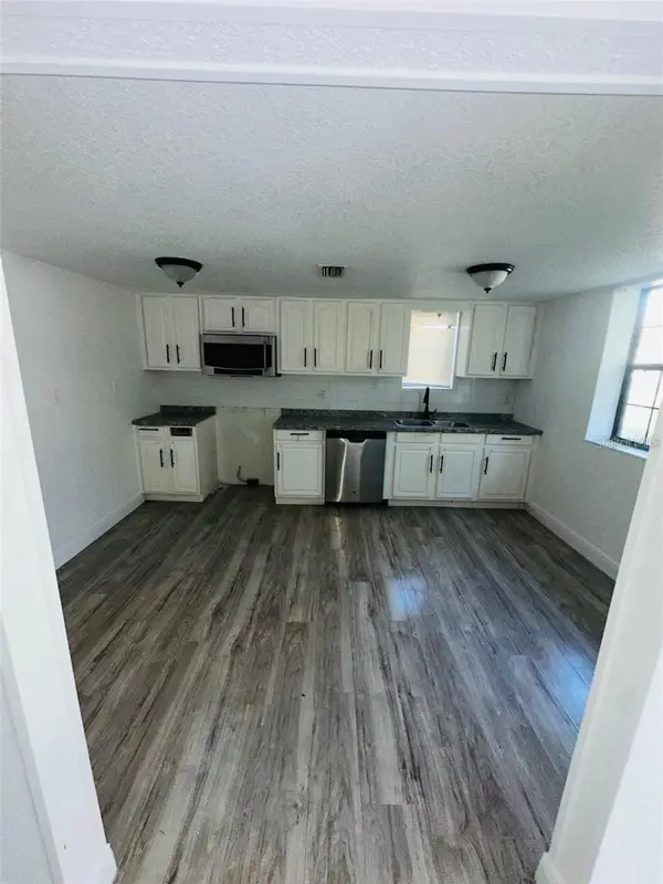 10221 BEAM ST, Jacksonville, FL 32218