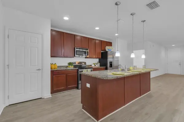 2943 CASABELLA DR, Kissimmee, FL 34744