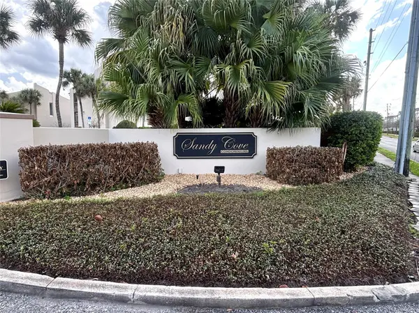 616 ORANGE DR #203, Altamonte Springs, FL 32701