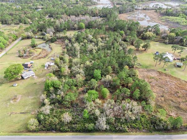 541 E OSCEOLA RD, Geneva, FL 32732