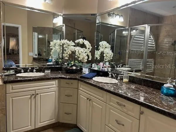 1308 LAKE WILLISARA CIR #28-12, Orlando, FL 32806