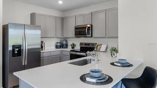 3316 WHITE INDIGO RD, Winter Haven, FL 33884