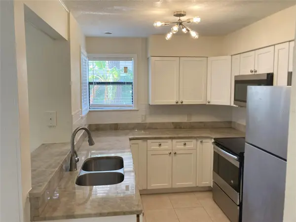 2918 ANTIQUE OAKS CIR #25, Winter Park, FL 32792
