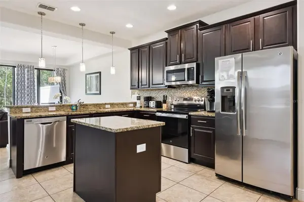 8147 ROSEVILLE BLVD, Davenport, FL 33896