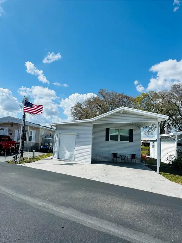 627 ARNOLD PALMER DR, Davenport, FL 33837