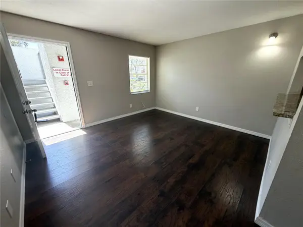 7113 E BANK DR #7113, Tampa, FL 33617
