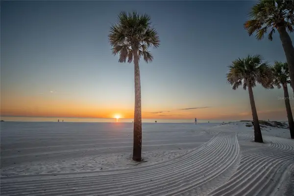 130 177TH TER W, Redington Shores, FL 33708