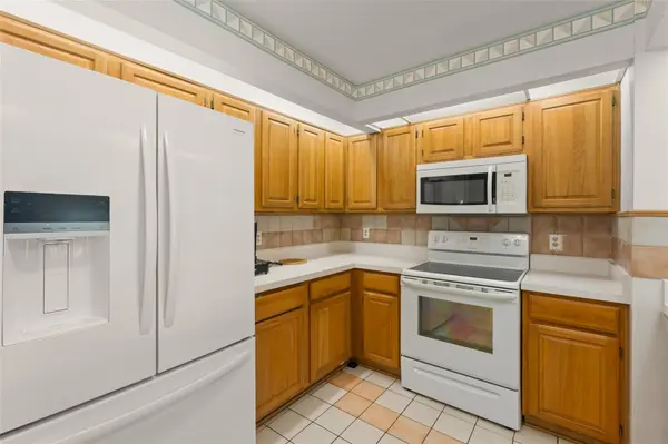 9717 LAKE DOUGLAS PL, Orlando, FL 32817