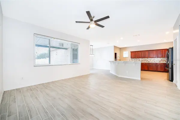 14467 GOLDEN RAIN TREE BLVD, Orlando, FL 32828