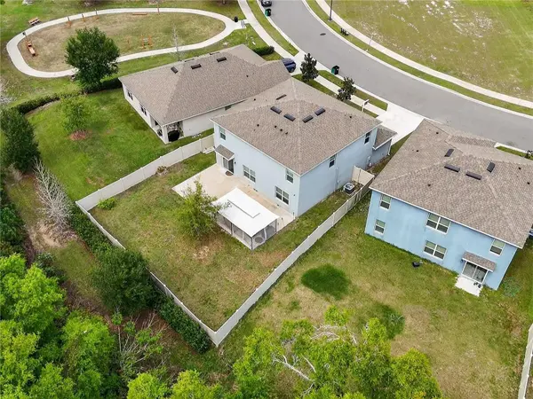 3759 CRIMSON CLOVER DR, Mount Dora, FL 32757