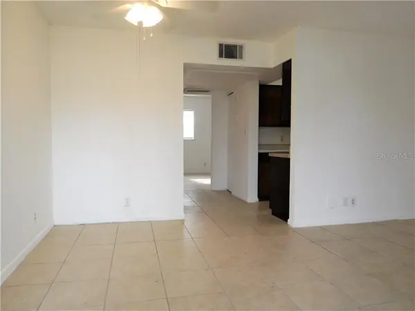 302 S SPRING GARDEN AVE #B09, Deland, FL 32720