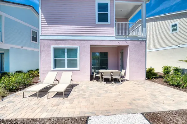 8075 KNEE DEEP RD, Kissimmee, FL 34747