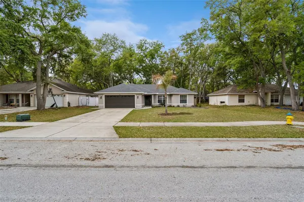 165 QUAIL OAKS CIR, Groveland, FL 34736