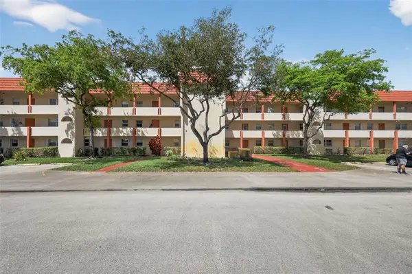 8051 N SUNRISE LAKES DR #307, Sunrise, FL 33322