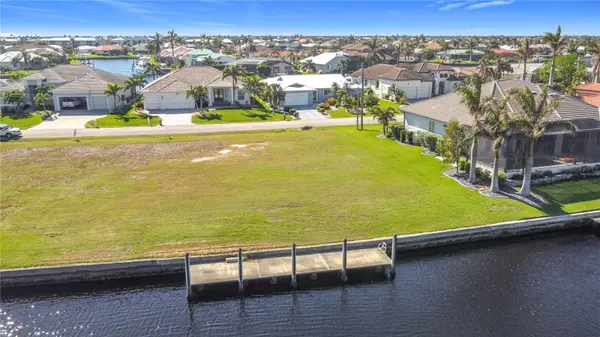 3338 SANDPIPER DR, Punta Gorda, FL 33950