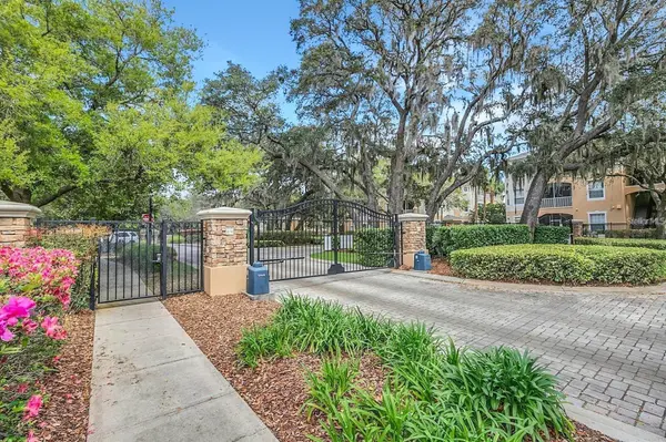 3190 DANTE DR #102, Orlando, FL 32835