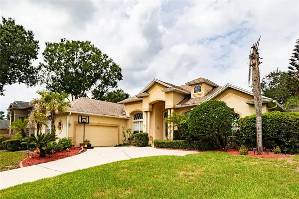 5695 POND PINE PT, Oviedo, FL 32765