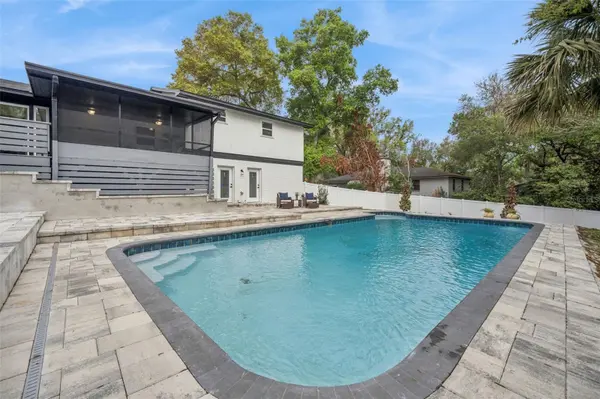 1450 HILLTOP DR, Mount Dora, FL 32757
