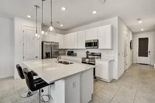 1056 PLANTATION LN, Davenport, FL 33896