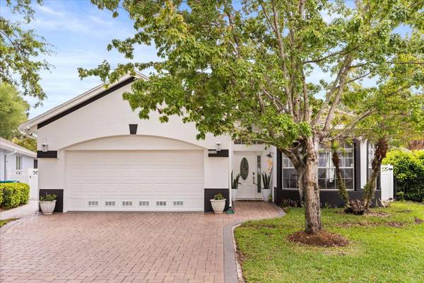10180 CYPRESS VINE DR, Orlando, FL 32827