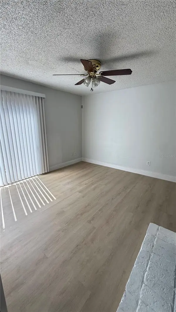 2342 HUNTINGTON GREEN CT #2, Orlando, FL 32839