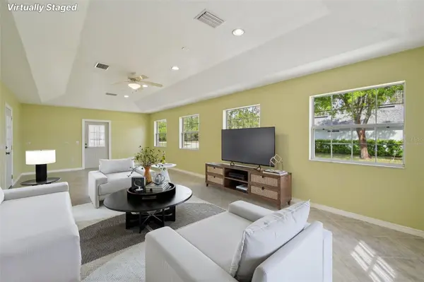 62 KANKAKEE TRL, Palm Coast, FL 32164