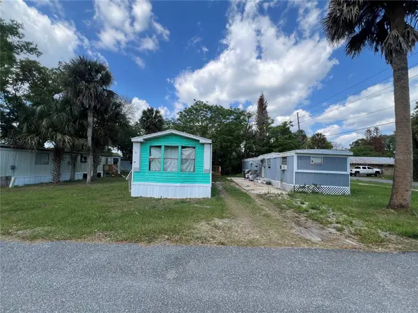 30 WAFFORD ST, Umatilla, FL 32784