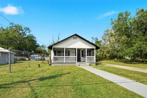 1406 W 15TH ST, Sanford, FL 32771