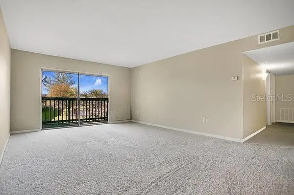 1695 LEE RD #D211, Winter Park, FL 32789