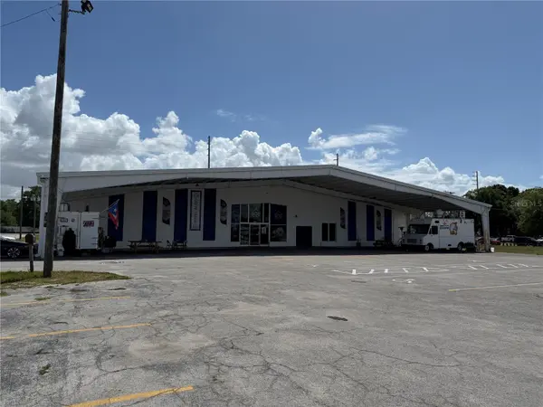 2001 S BAY ST, Eustis, FL 32726