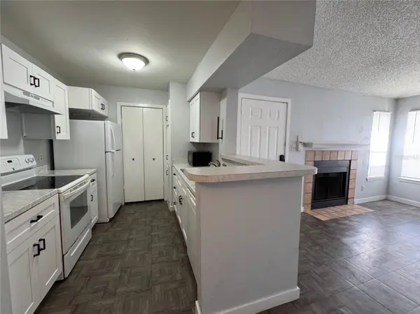 5540 DEVONBRIAR WAY #203, Orlando, FL 32822