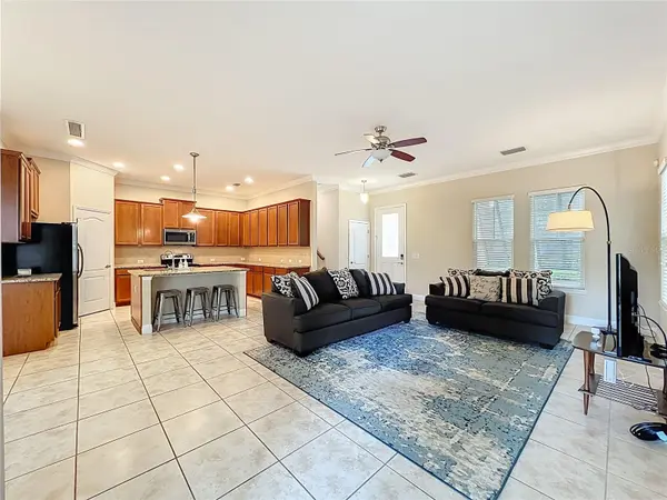 8461 GREIDER WAY, Orlando, FL 32827