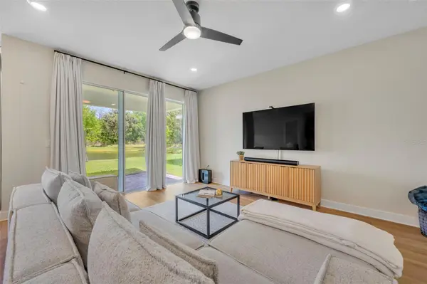 5346 ROYAL POINT AVE, Kissimmee, FL 34746