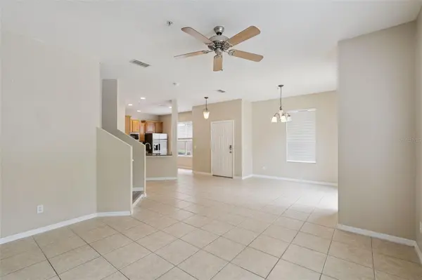 15316 OAK APPLE CT #B, Winter Garden, FL 34787