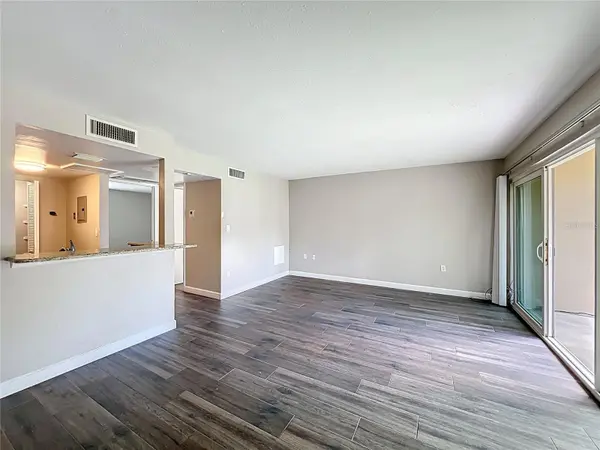 590 ORANGE DR #136, Altamonte Springs, FL 32701