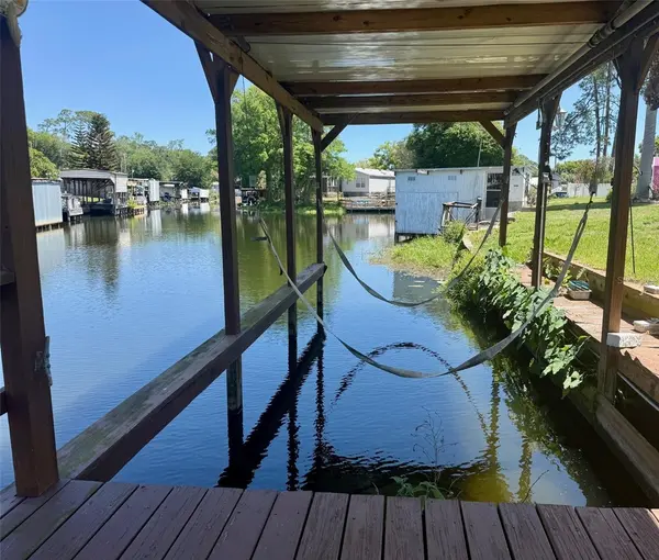 13519 WOODLAND DR, Astatula, FL 34705