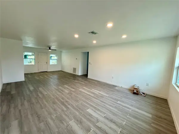 701 ALFRED DR, Orlando, FL 32810