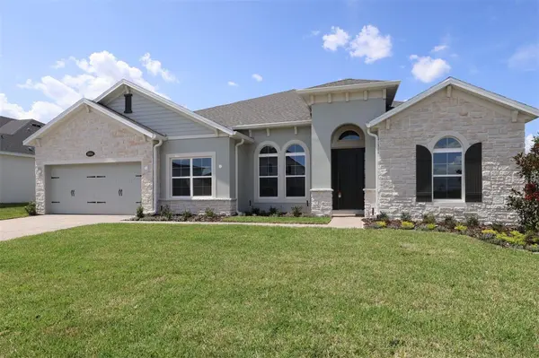 3254 WOLF LAKE AVE, Apopka, FL 32712