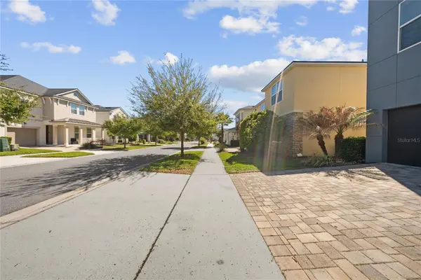 9014 PELICAN COVE TRL, Kissimmee, FL 34747