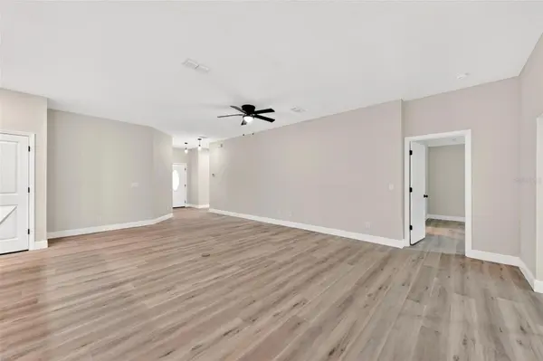 2132 PINE MEADOWS GOLF COURSE RD, Eustis, FL 32726