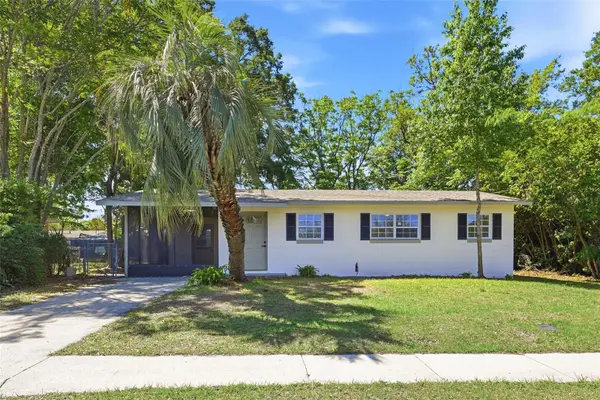 2115 WOODLAND BLVD, Leesburg, FL 34748