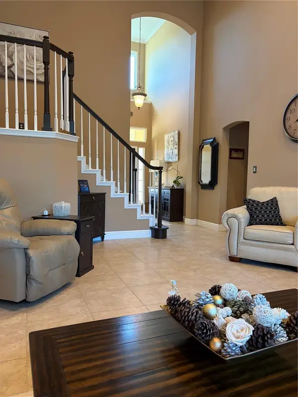 889 EAGLE CLAW CT, Lake Mary, FL 32746