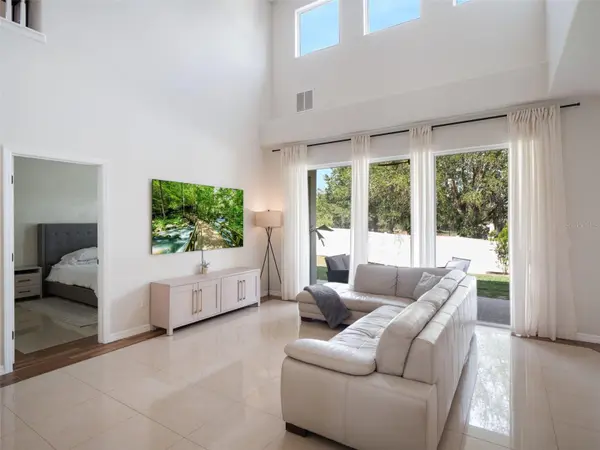 13156 HATHERTON CIR, Orlando, FL 32832