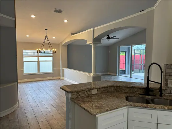 2830 STRAND CIR, Oviedo, FL 32765