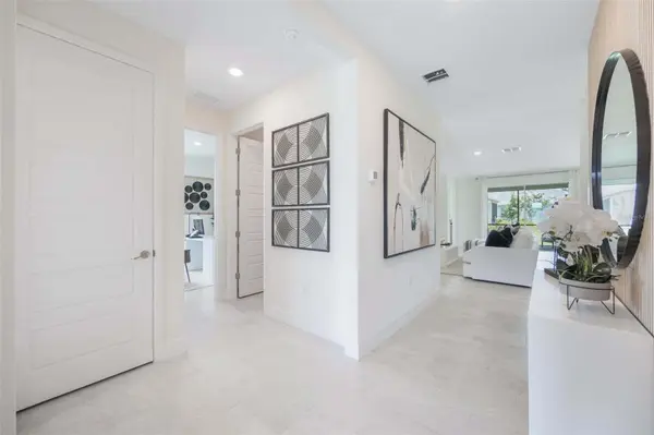 3952 KENNEBUNK LOOP, Mount Dora, FL 32757