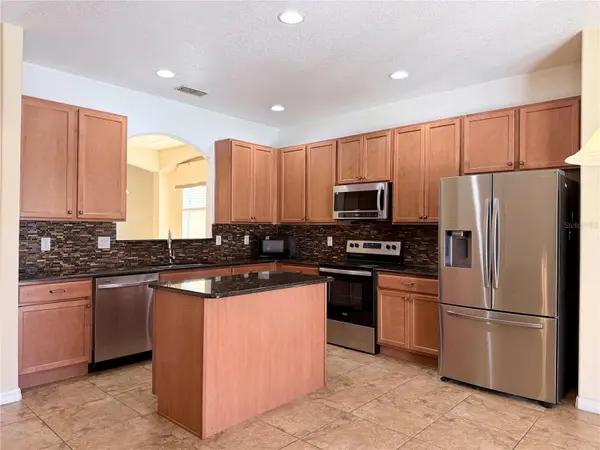 2549 DHARMA CIR, Kissimmee, FL 34746