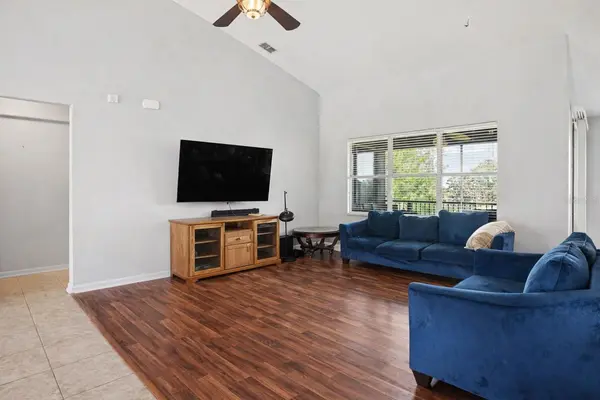1042 HARMONY LN, Clermont, FL 34711